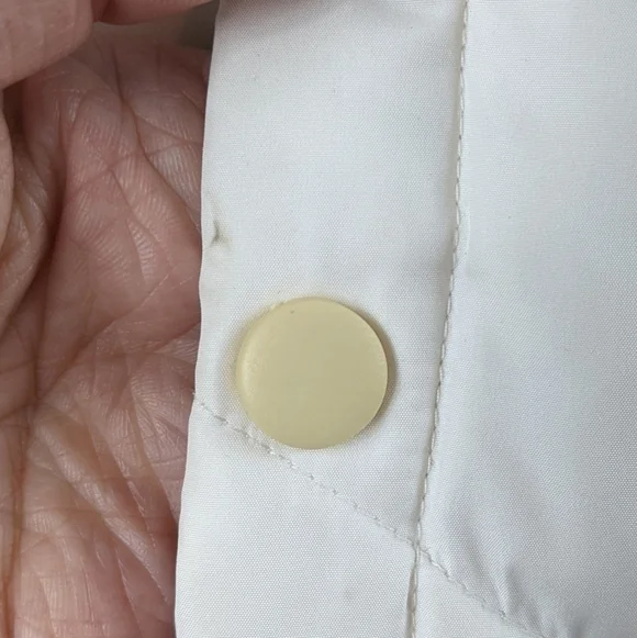 Maurices Down Blend Puffer Vest Sz M - Picture 5 of 9